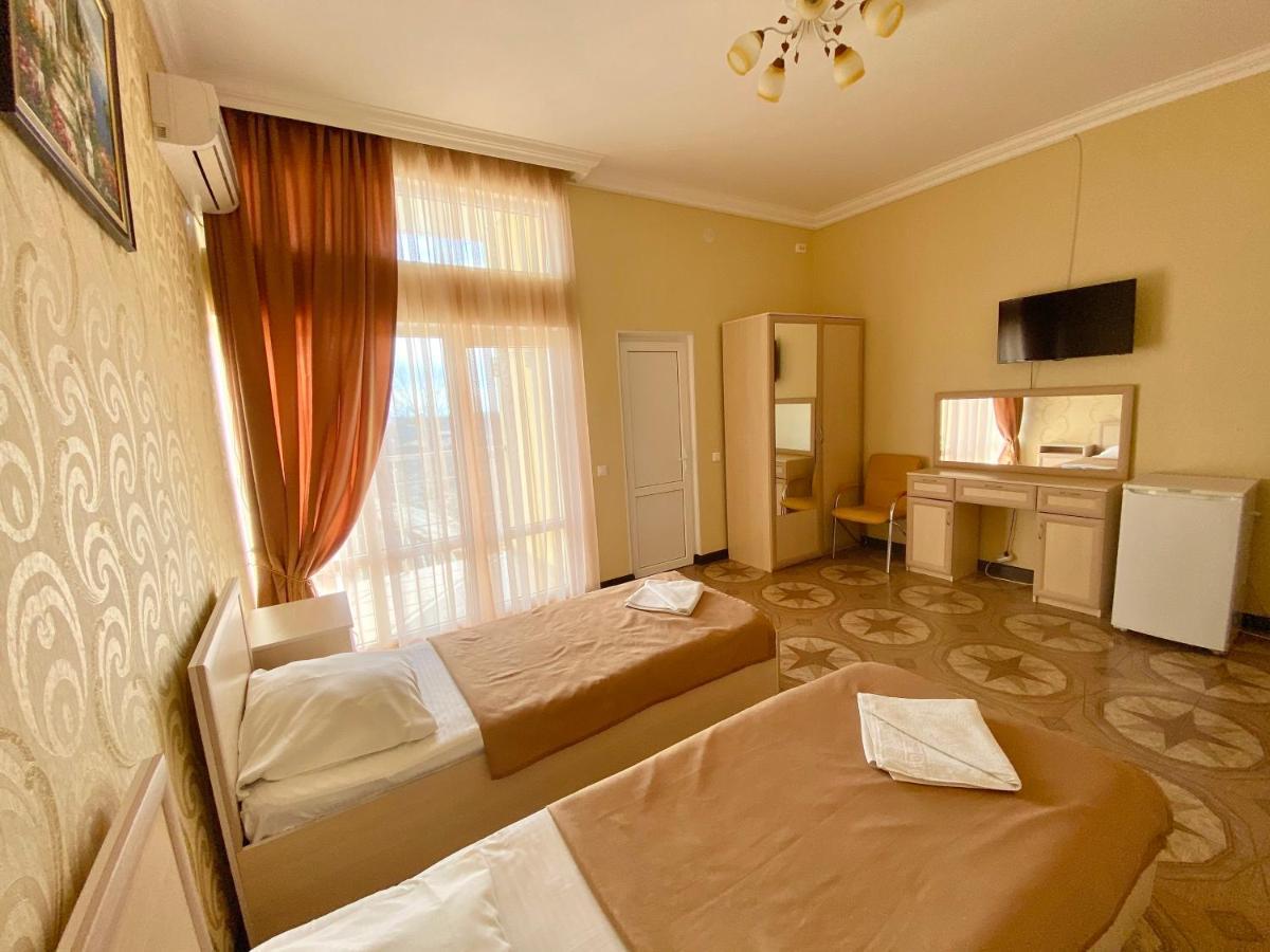 Мини-Отель Кристалл Gantiadi Extérieur photo